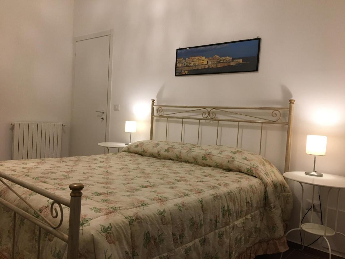 A Casa Di Clara Lägenhet Syrakusa Exteriör bild